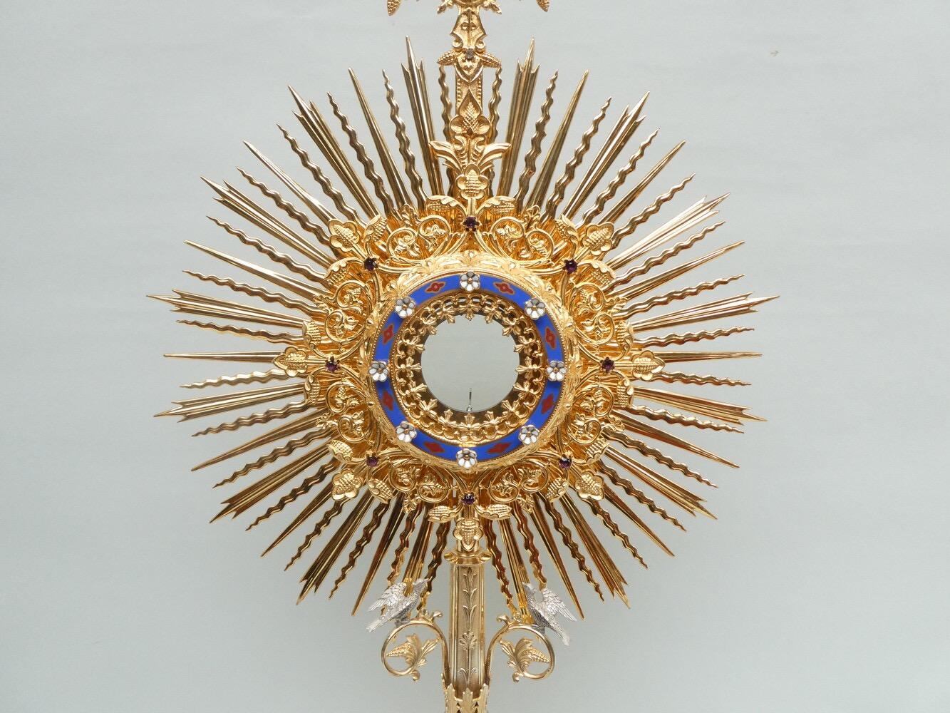 1 Gothic - Style Exceptional Monstrance With Original Lunula