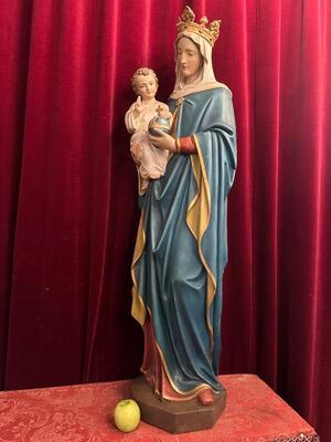 1 Gothic - style St. Mary With Child Statue