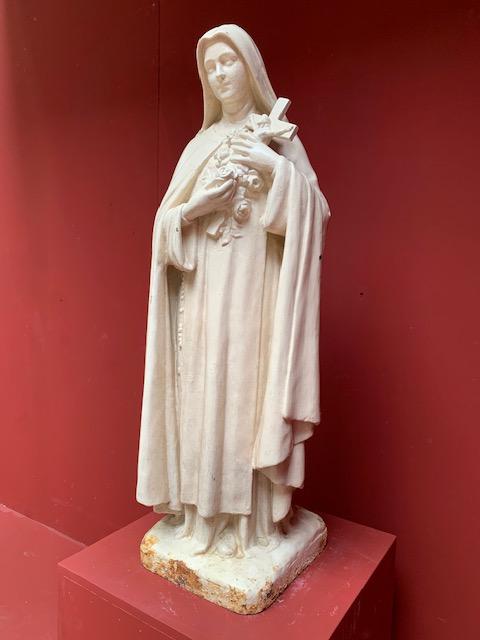 1  St. Therese Statue Suitable For Outdoor !