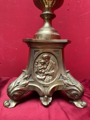 4 Gothic - style Matching Candle Holders Measures Without Pin & Candle