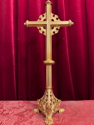 Altar - Cross en Brass / Bronze / Polished and Varnished. Corpus Silver Plated, Belgium  19 th century ( Anno 1885 )