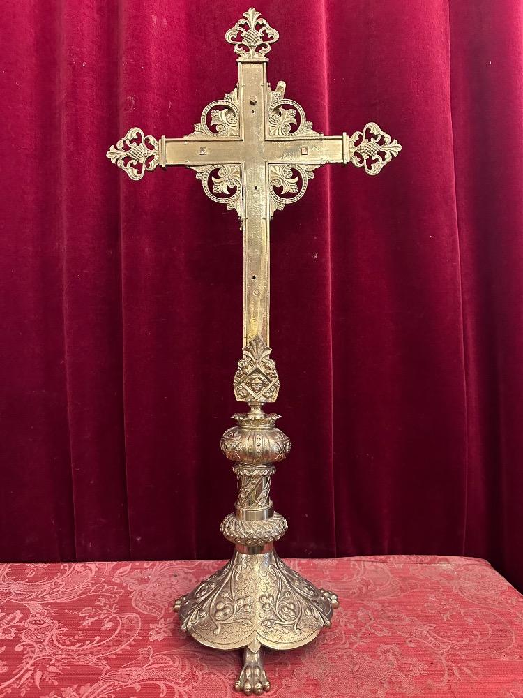 1  Altar - Cross