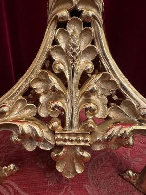 1  Altar - Cross
