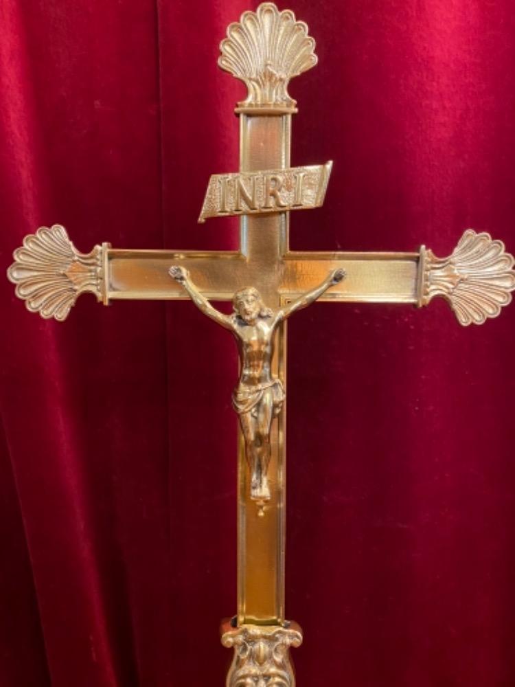 1  Altar - Cross