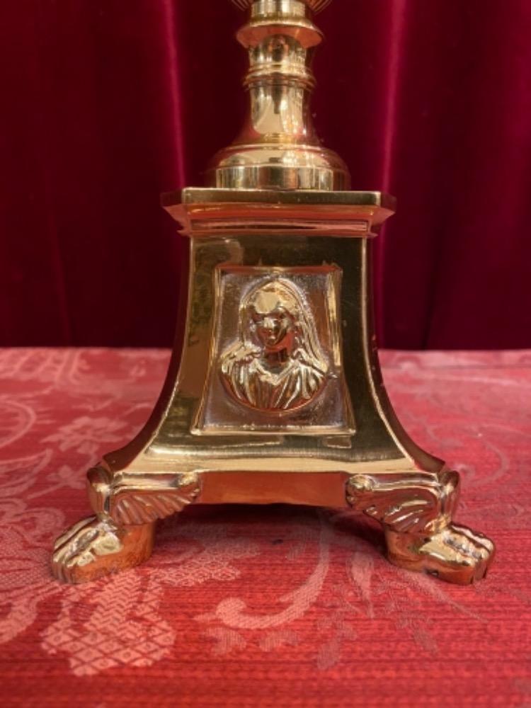 1  Altar - Cross