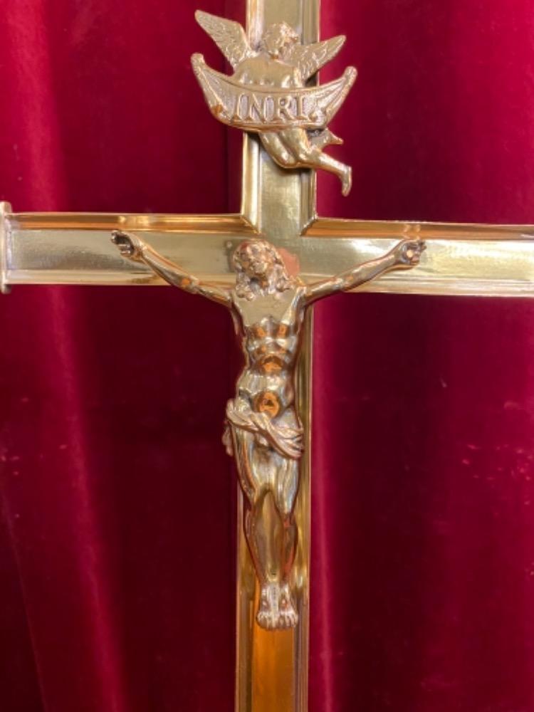 1  Altar - Cross