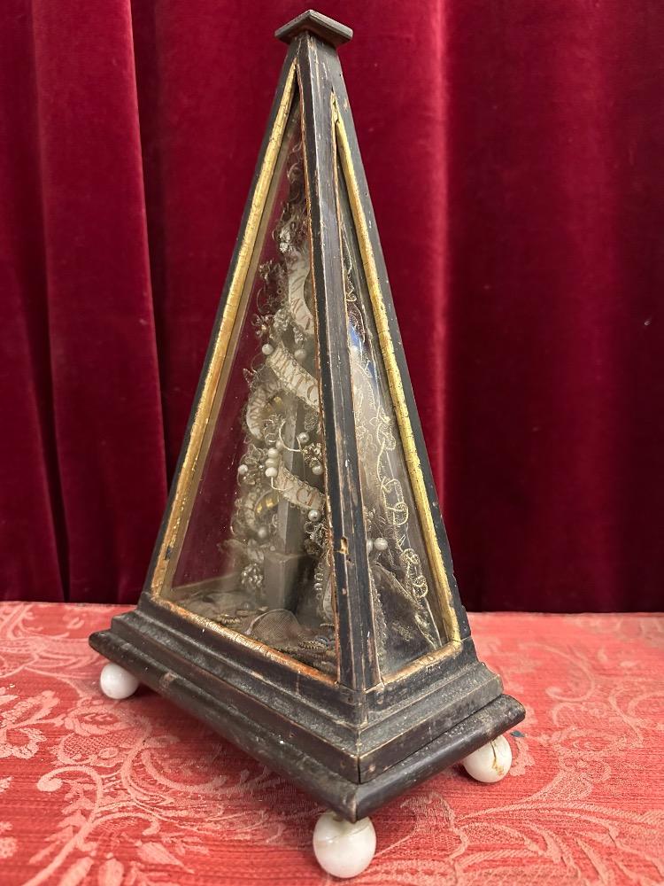 1  Altar - Reliquary With Nail ( Clavus ) Touched To Parts Of The Holy Cross.
