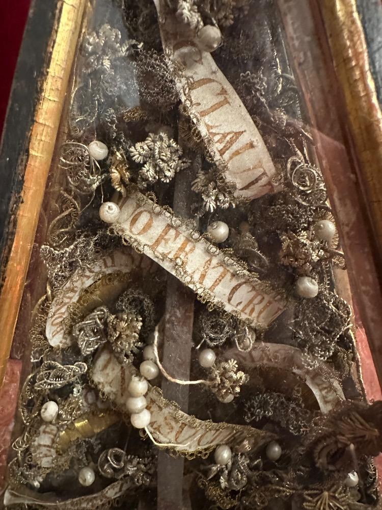 1  Altar - Reliquary With Nail ( Clavus ) Touched To Parts Of The Holy Cross.