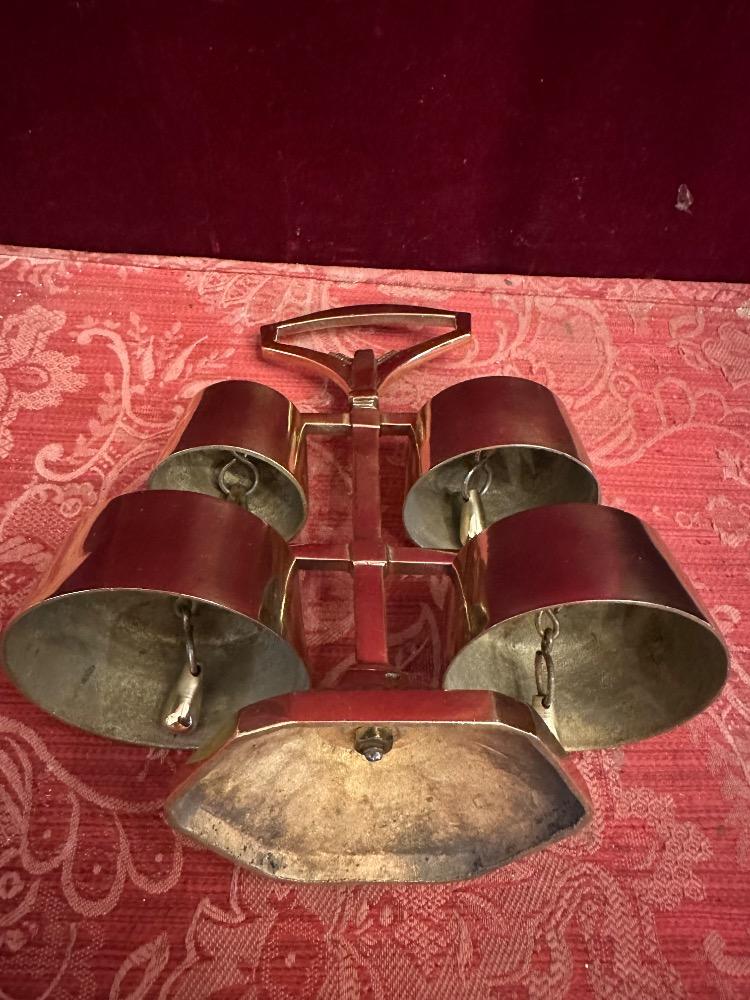 1 Art - Deco Altar - Bell