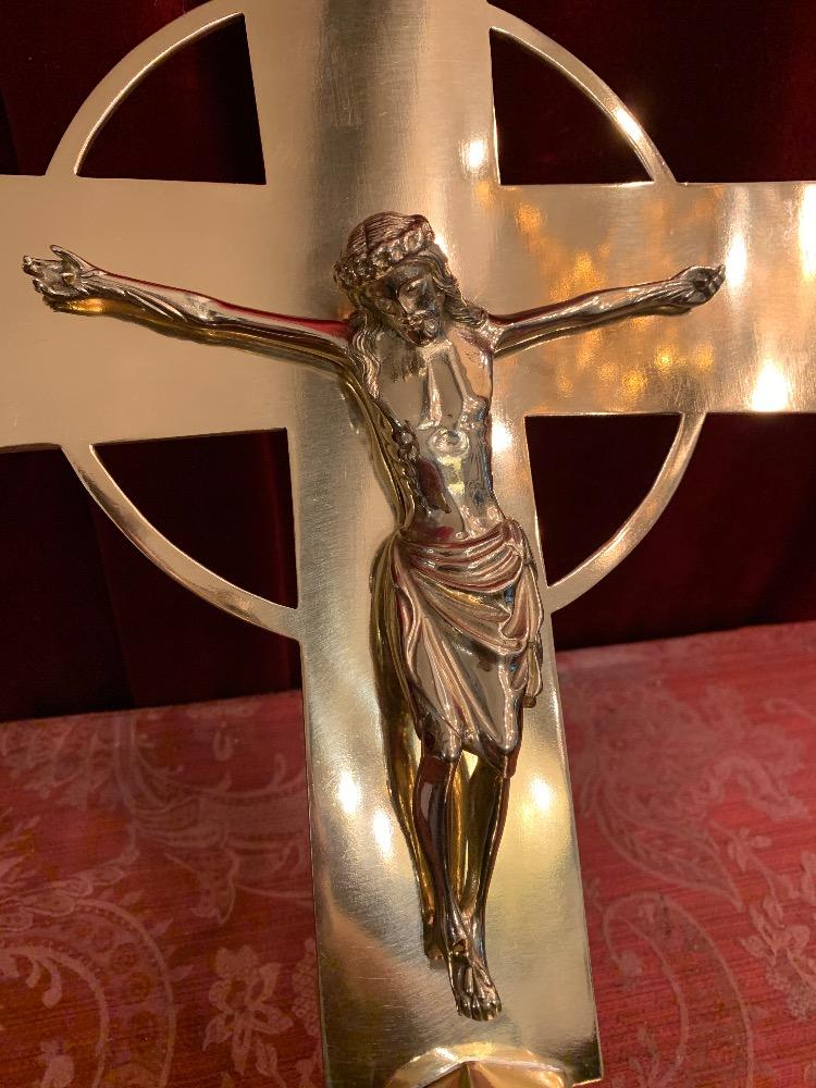 1 ART - DECO Altar - Cross