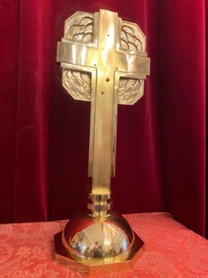 Altar - Cross style ART - DECO en Bronze / Polished / New Varnished, Dutch 20th century (Anno 1930)