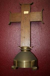 Altar Cross style ART - DECO en BRONZE / WOOD OAK, DUTCH 20th century