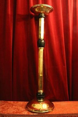 Pascal Candlestick style ART - DECO en Brass / Bronze / Ebony wood / New Polished and Varnished, Belgium 20th century (Anno 1930)