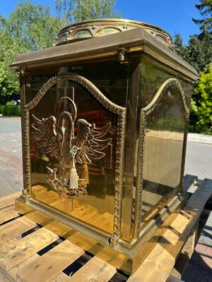 Tabernacle With Origanal Keys And Back Door style art - deco en Brass / Bronze / Steel / Fabrics, Belgium  20 th century ( Anno 1930 )