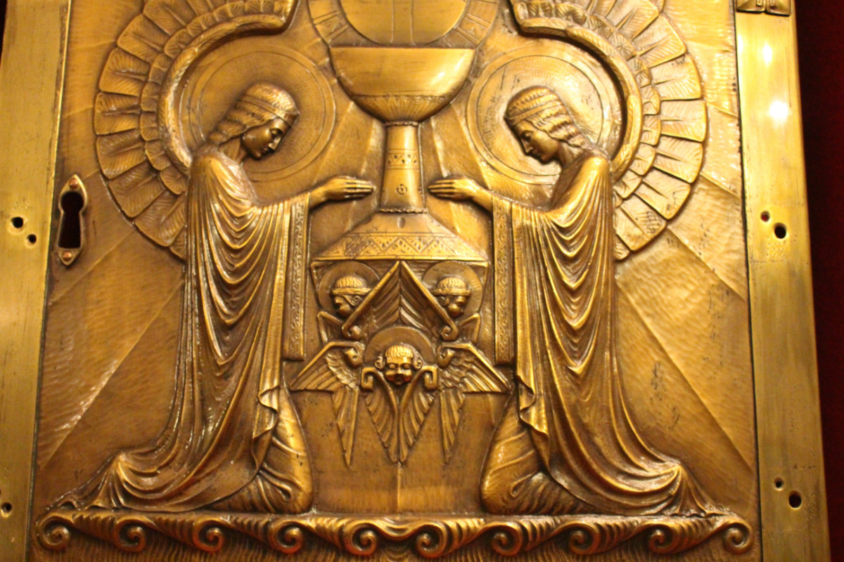 1 Art Nouveau Tabernacle-Door , Jugendstil – Art Nouveau , Brass , Hand-Hammered
