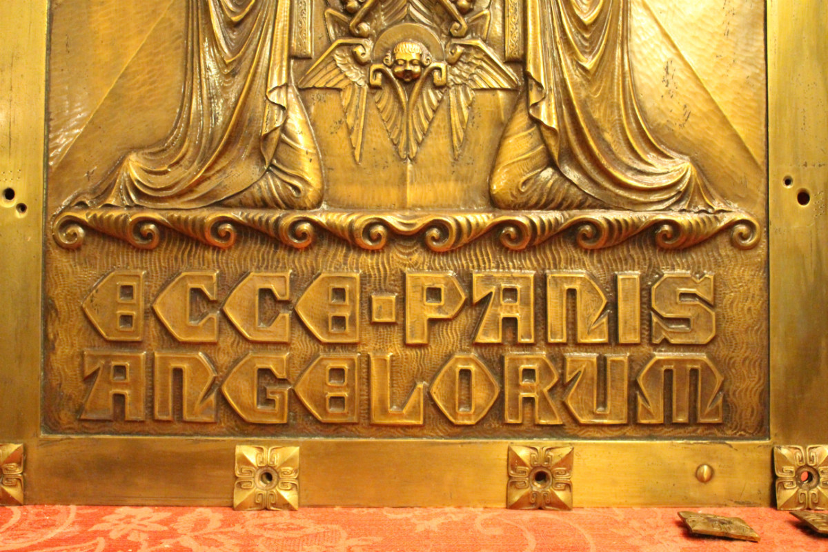 1 Art Nouveau Tabernacle-Door , Jugendstil – Art Nouveau , Brass , Hand-Hammered