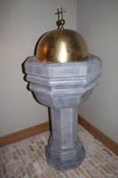 Baptismal Font. Signed: Felix Simonet - Dinant 1878. en Handcarved 