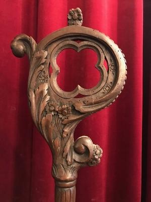 Bishop - Staff style Baroque en hand-carved walnut wood, France 18 th century