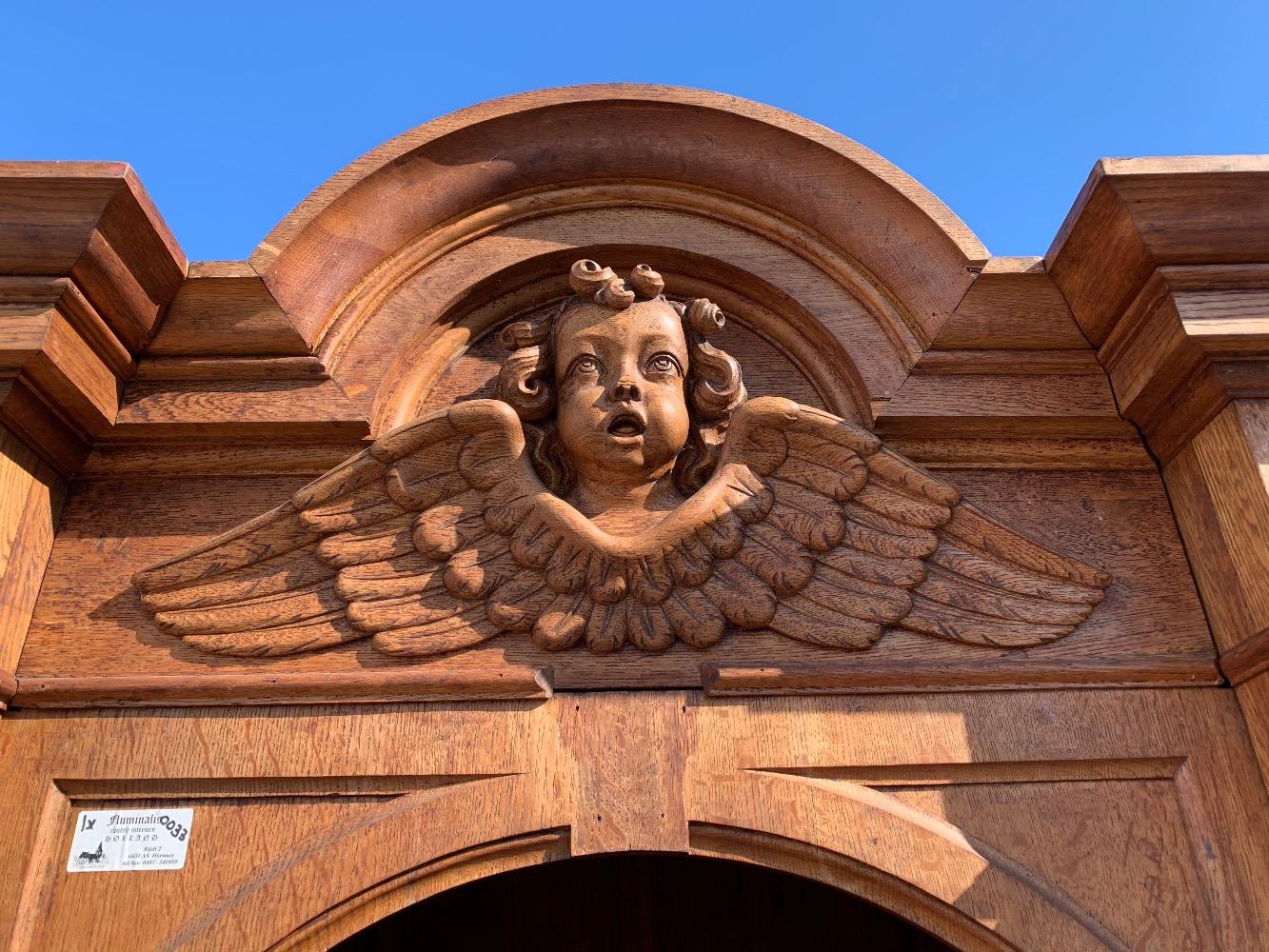 1 Baroque Confessional