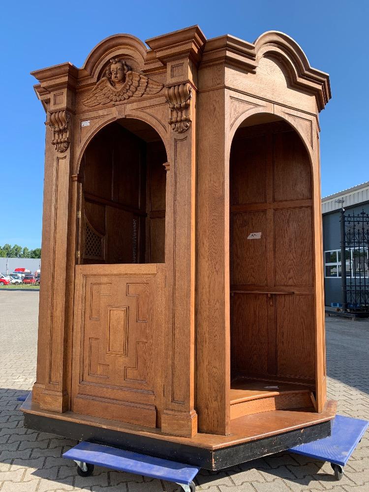 1 Baroque Confessional