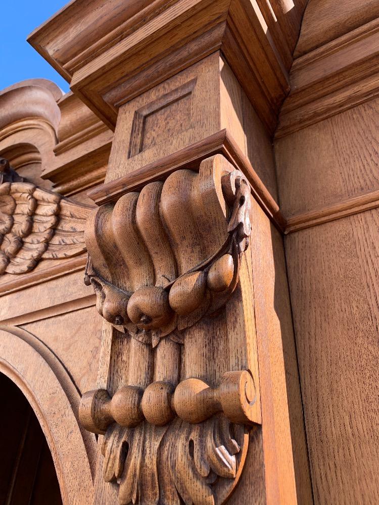 1 Baroque Confessional