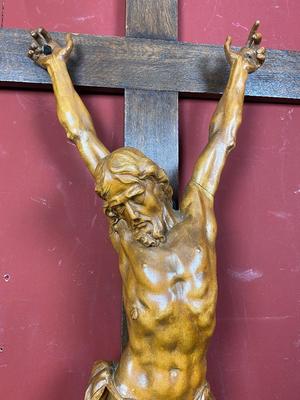 Corpus Christi Measures Corpus Without Cross: 96 X 36 Cm. style Baroque en hand-carved wood , Belgium 18th century ( Anno 1780 )