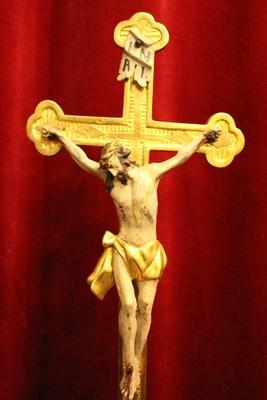 Cross + Corpus style Baroque en hand-carved wood polychrome / Gilt, Southern Germany 18th century