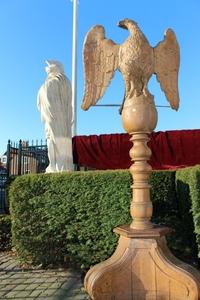 Eagle Lectern Higher Price Range style Baroque en WOOD OAK, Flemish 18 th century