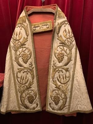 Exceptional Cope style Baroque en hand embroidered, Belgium