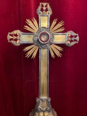 Exceptional Cross - Reliquary With Relic Of The True Cross.  style Baroque en Fully Hand - Carved Wood Polychrome Theca & Ornaments Full Silver 3 Silver Marks. Stones.  Originaly Sealed, Aalbeke Belgium 18th century  ( 1775 )