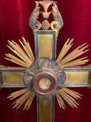 Exceptional Cross - Reliquary With Relic Of The True Cross.  style Baroque en Fully Hand - Carved Wood Polychrome Theca & Ornaments Full Silver 3 Silver Marks. Stones  Originaly Sealed, Aalbeke Belgium 18th century  ( 1775 )