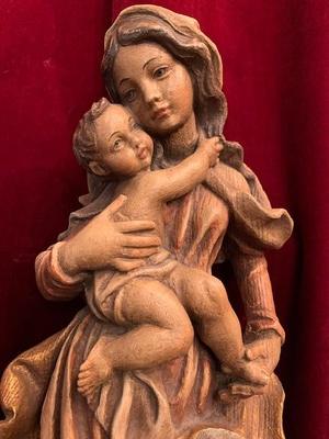 Madonna With Child  style Baroque en wood polychrome, Southern Germany 20th century