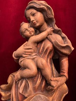 Madonna With Child  style Baroque en wood polychrome, Southern Germany 20th century