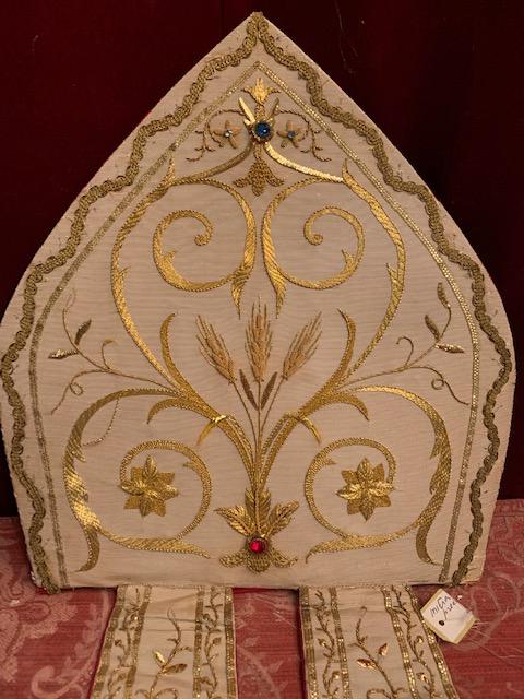 1 Baroque Mitra & Matching Gloves