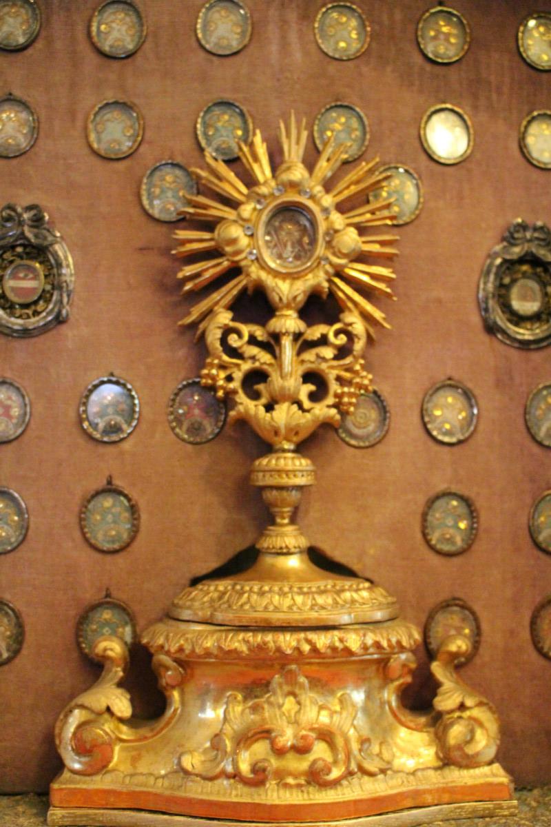 1 Baroque Museum - Worthy Ostensorium / Shrine / Reliquary Relic Of The True Cross. 36 Full Silver Theca S: 12 Apostles - 4 Fathers Of The Church.