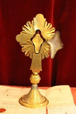 Ostensorium - Reliquary - Relic Of The True Cross  style Baroque en Brass - Gilt - Plated / Semi Precious Stones, Italy 19th century (1815)