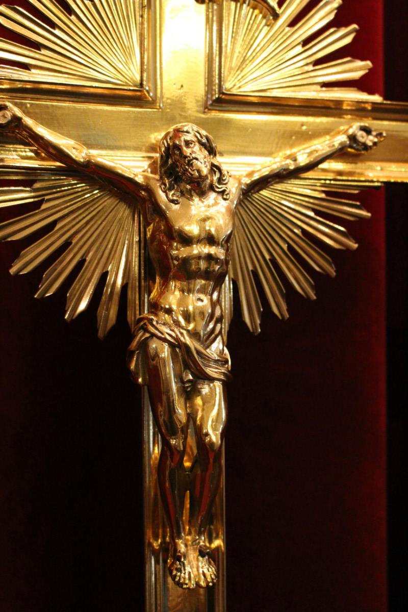 1 baroque Processional - Cross