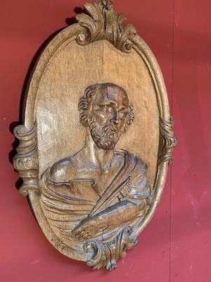 Relief Sculpture St. Peter style Baroque en hand-carved wood Oak, Belgium 19th century