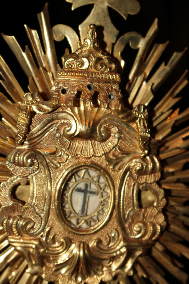 1 baroque Reliquary