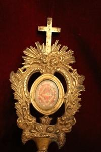 Reliquary. Relics Of : B. Maria Virgine. St. Francis Of Sales. St. Chantal. St. Theresia Of Lisieux. St. Vincent A Paulo. style Baroque en Bronze, France 19th century