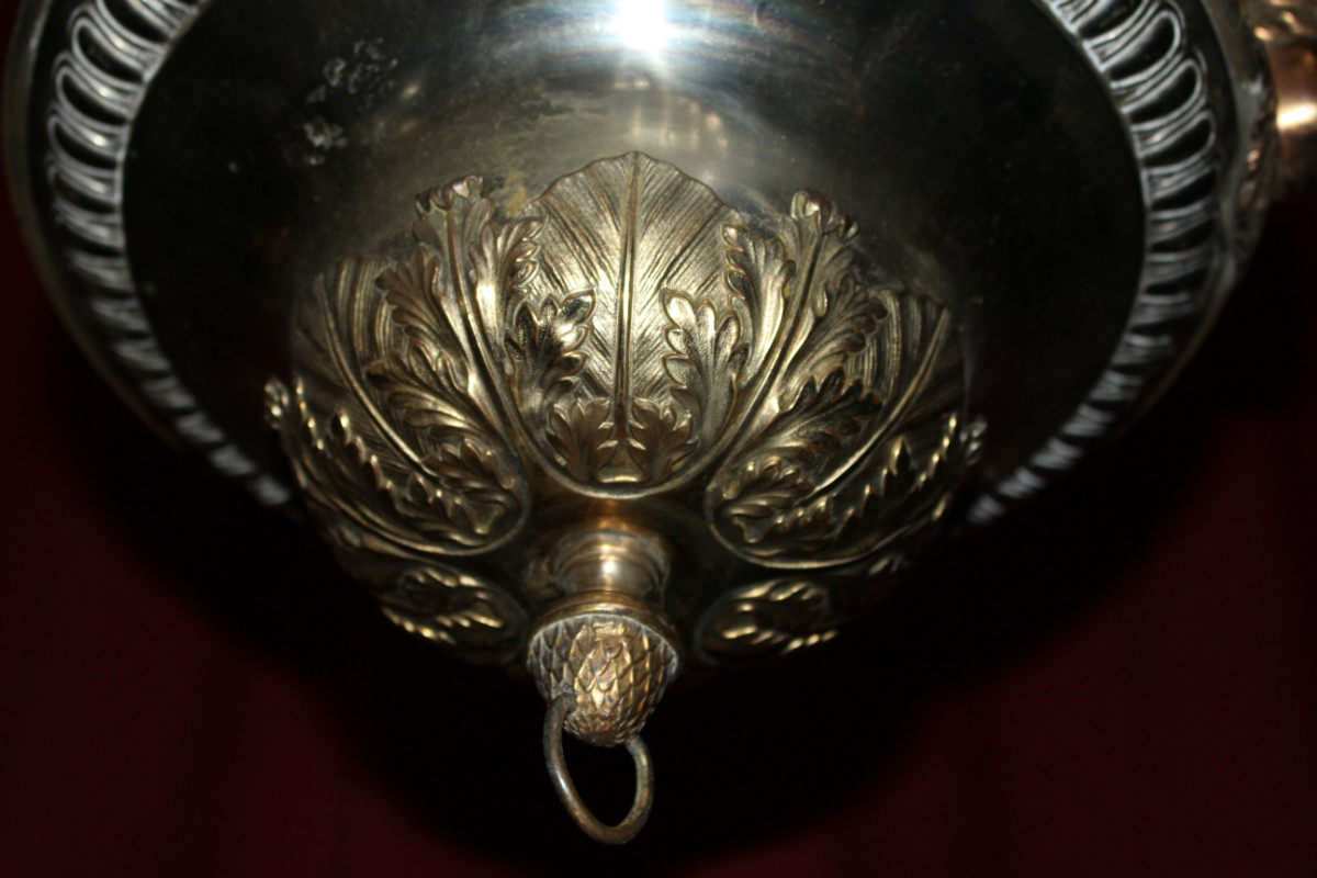 1 Baroque Sanctuary Lamp