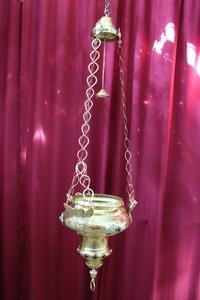 Sanctuary Lamp style baroque en Brass / Polished / New Varnished, France 19th century