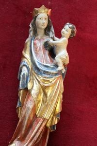 St. Mary Statue style baroque en wood polychrome, Southern Germany 20th century