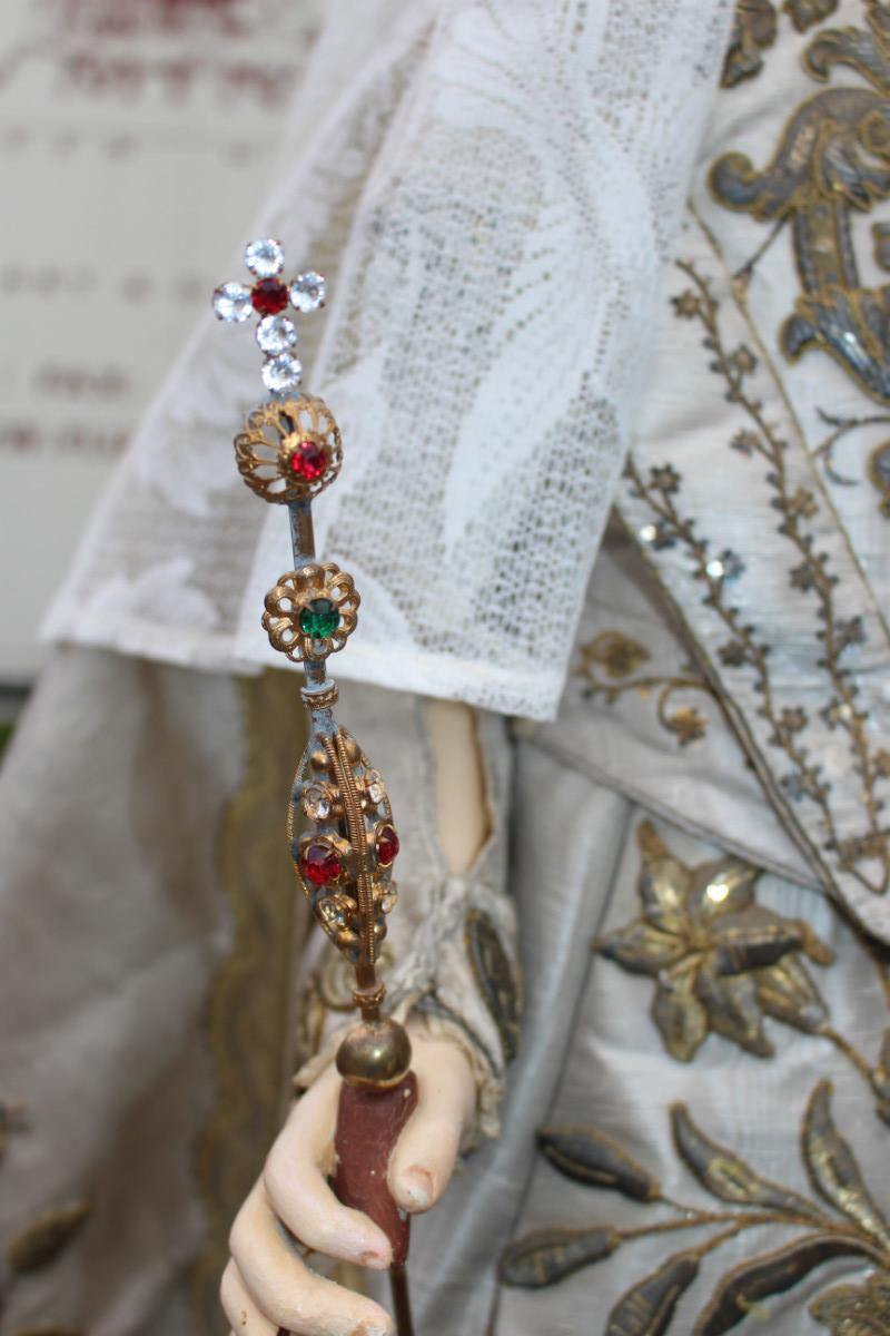 1 baroque Stake - Madonna