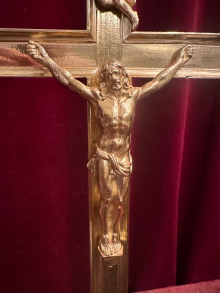 1 Baroque - Style Altar - Cross
