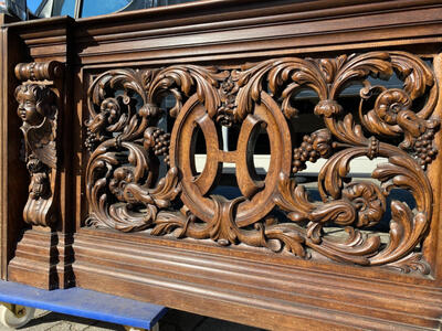 Exceptional Double Sided Communion Rail In 2 Pieces style Baroque - Style en Oak wood, Belgium  19 th century