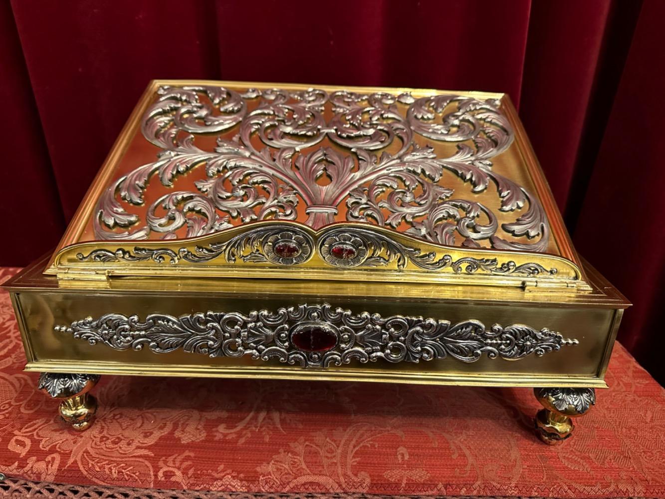 1 Baroque - Style Exceptional Lectern Multiple Full - Silver Floral Ornaments