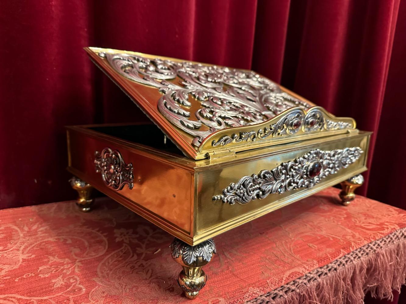 1 Baroque - Style Exceptional Lectern Multiple Full - Silver Floral Ornaments