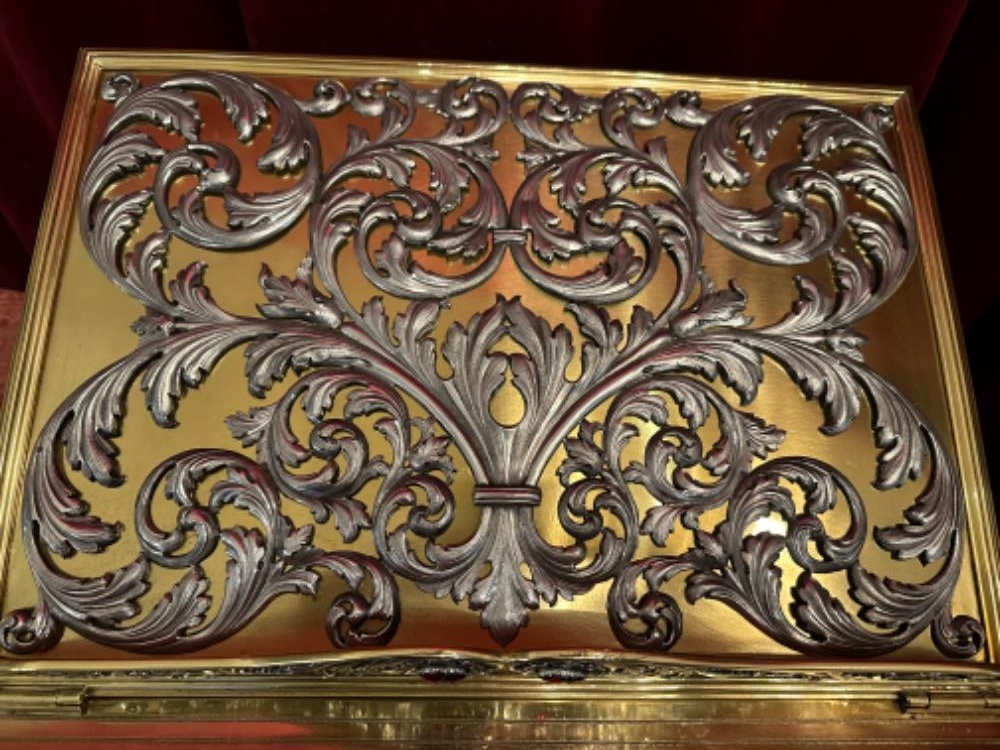 1 Baroque - Style Exceptional Lectern Multiple Full - Silver Floral Ornaments