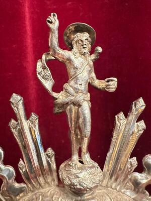Exceptional Monstrance  Museum Piece, Fully Hand - Made In Solid Silver style Baroque - Style en Full - Silver / Glass / Fully Hand - Made Silver Figure of St. John Baptist, Italy  17 / 18th Century